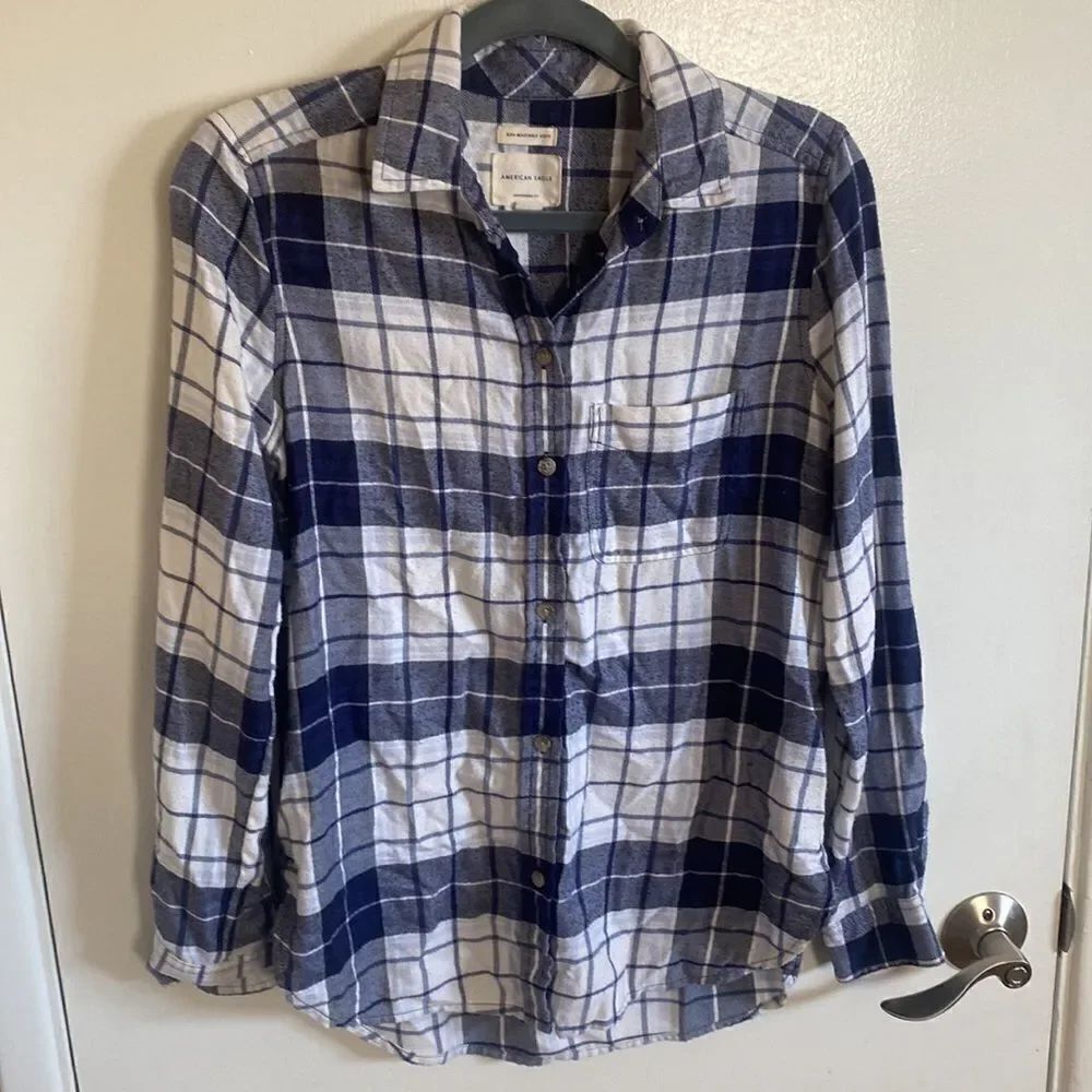 American Eagle boyfriend fit- softest-blue and white flannel size XS